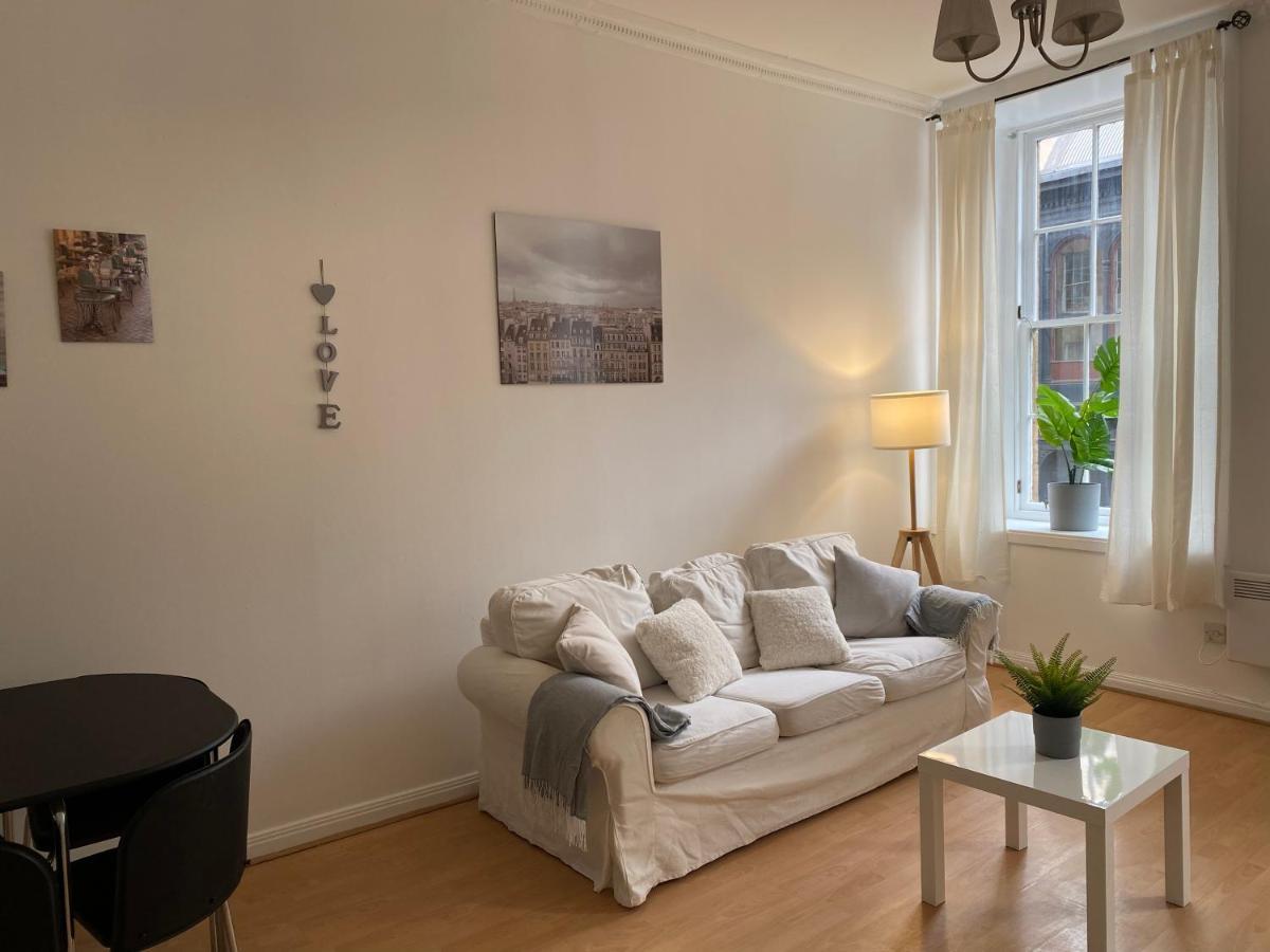Lovely 1-Bed Apartment In Glasgow Merchant City Екстериор снимка